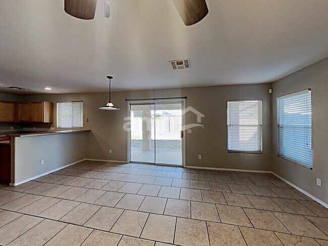 Building Photo - 11940 W Charter Oak Rd