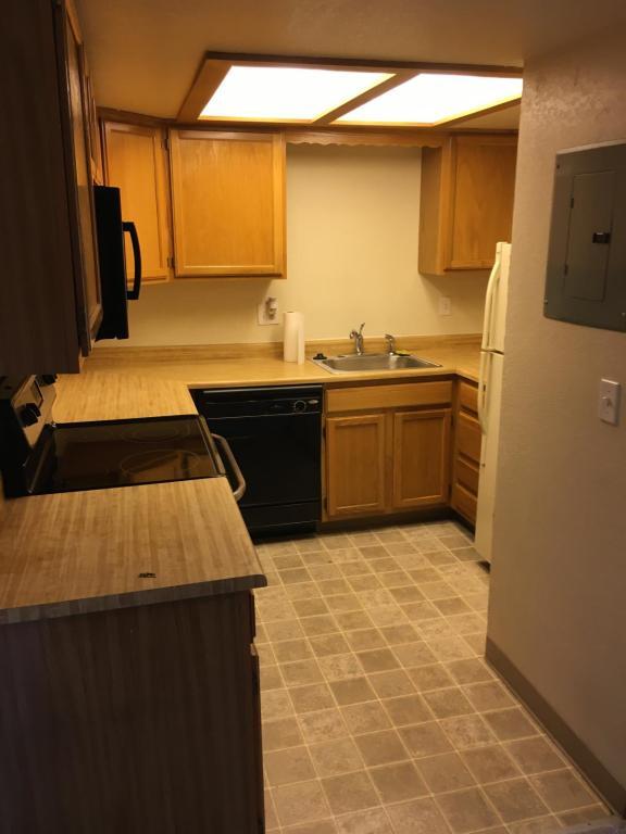Foto principal - 15390 E Arizona Ave