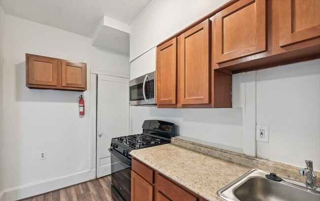 Foto del edificio - 4916 7th St NW