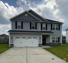 Building Photo - 909 Roswell Ln