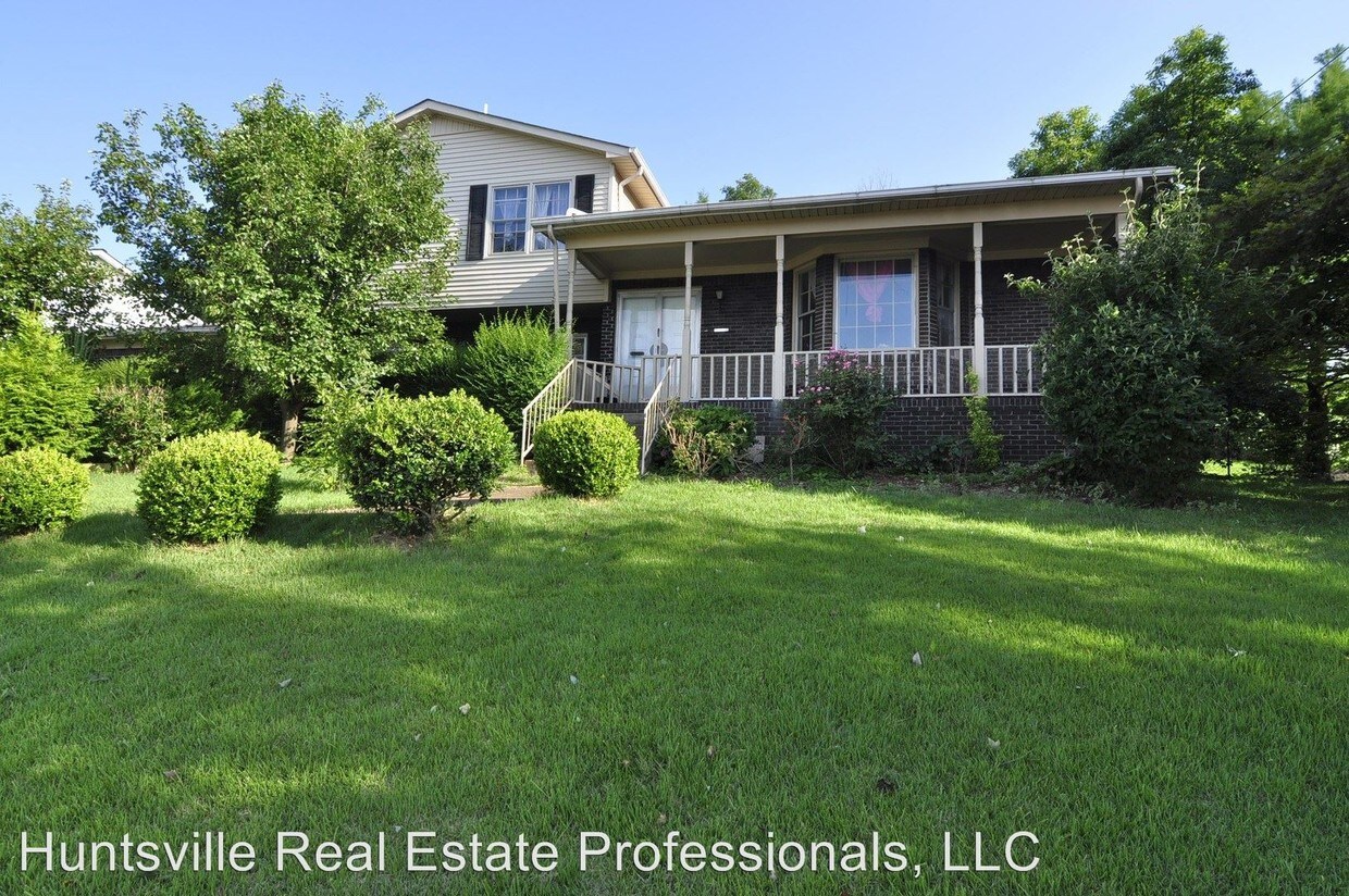 Primary Photo - 4107 Northington Dr NW