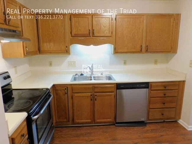 Building Photo - Main level 2BR/2BA Condo in Georgetowne Vi...