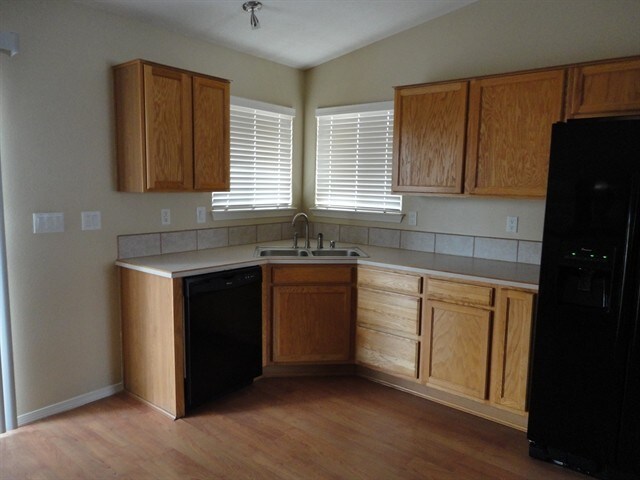 Building Photo - 120 Latigo Trail SE