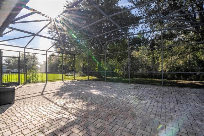 Foto del edificio - 2342 Crosston Cir