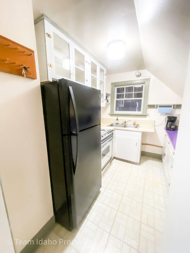 Foto del edificio - 811 E 6th St