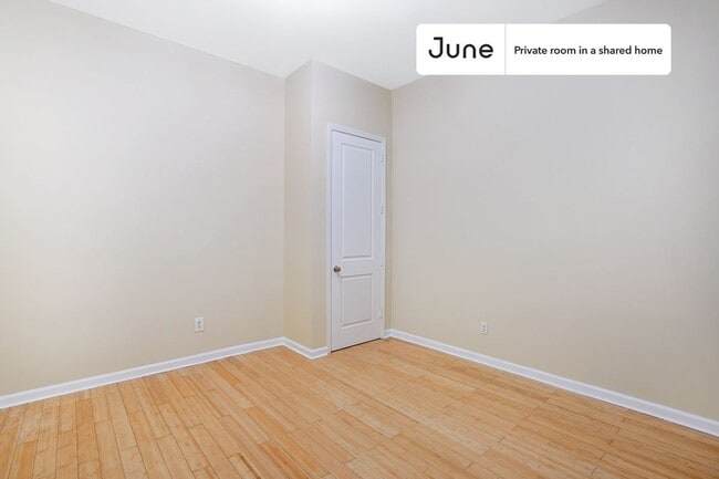 Building Photo - Private bedroom in 2 bed/1 bath Home