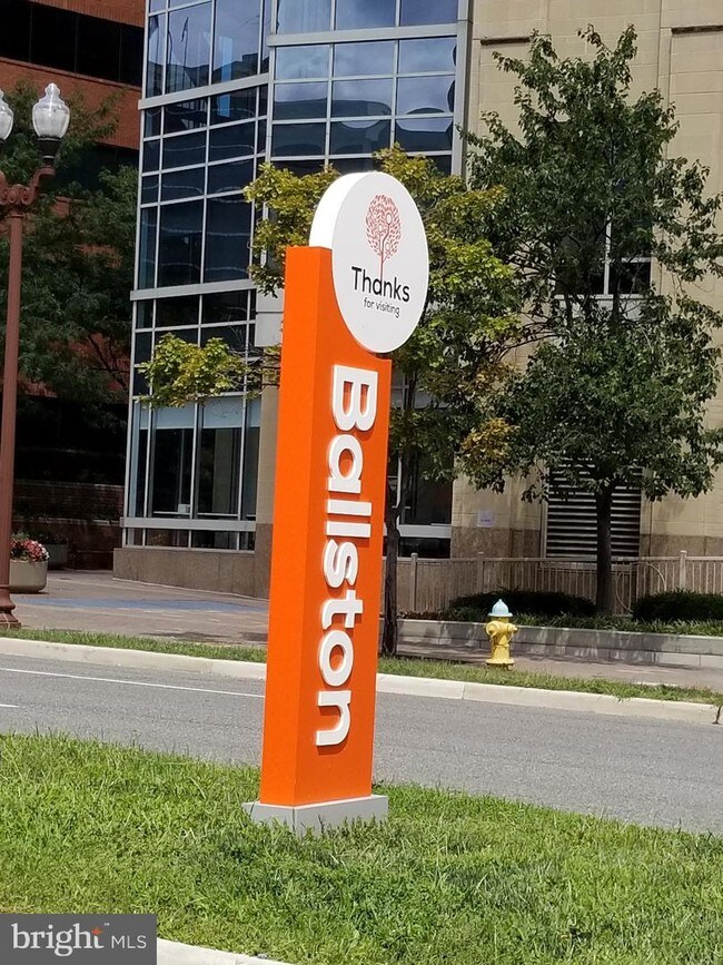Foto del edificio - 4603 N Carlin Springs Rd