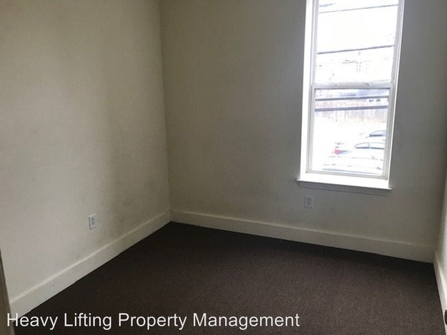 Building Photo - 1312 Derry St