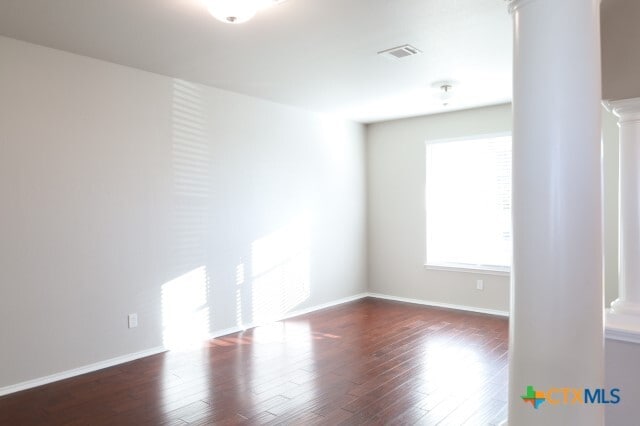 Building Photo - 9904 Maplewood Ct