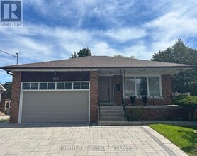 Building Photo - 973 Willowdale Ave