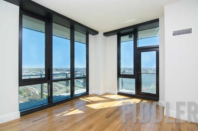 Foto del edificio - 44-51-51 Purves St