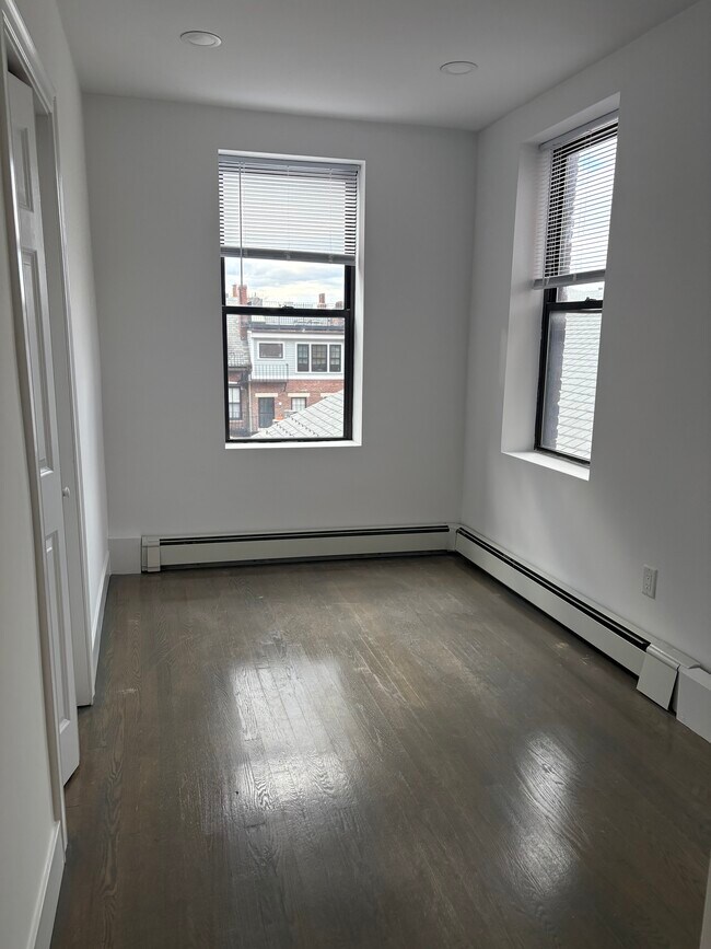 Foto del edificio - 47 Joy St