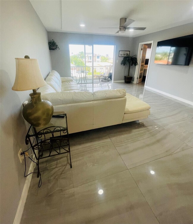 Foto del edificio - 777 Jeffery St