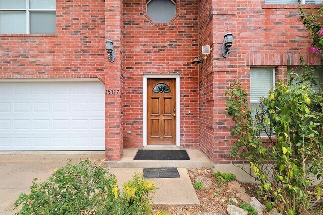 Building Photo - 15317 Oconto Dr