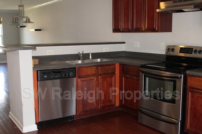 Building Photo - 9712 Jordy Dr