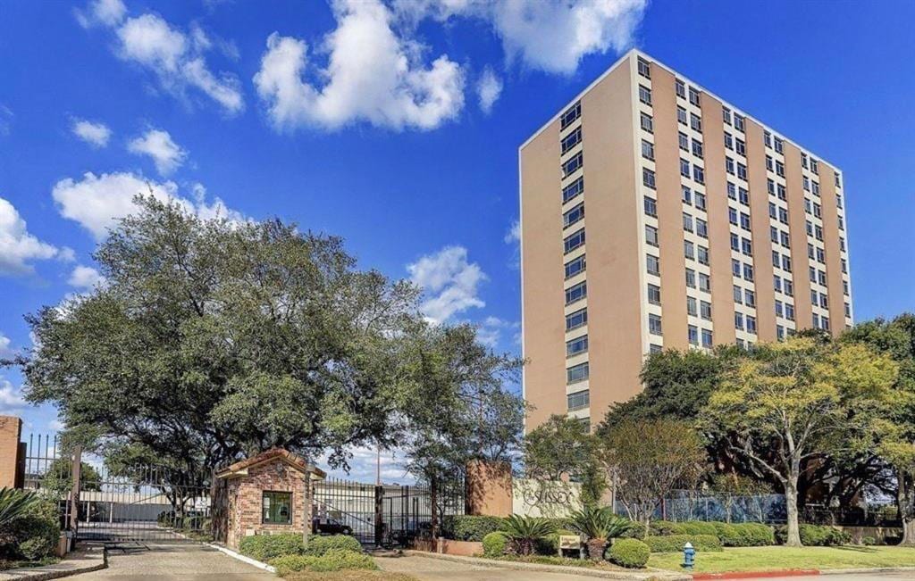 7510 Hornwood Dr Unit 1, Houston, TX 77036 Condo for Rent in Houston