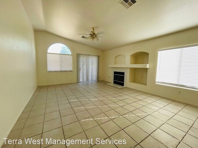 Foto del edificio - 3 br, 2 bath House - 1106 Emerald Stone Av...