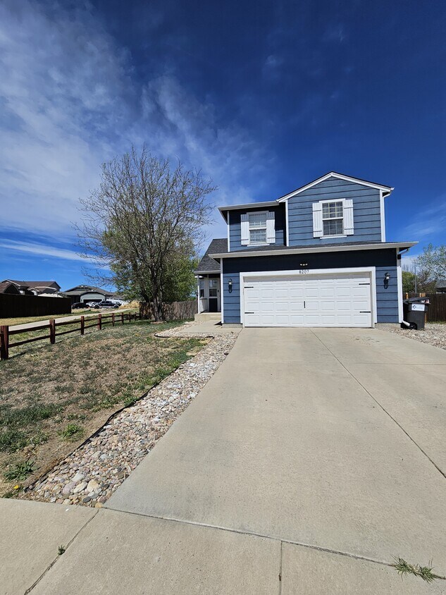 Photo - 8207 Monterey Way (Fountain, CO)