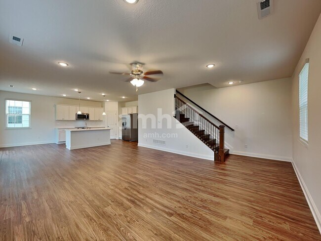 Foto del edificio - 8443 Northpoint Dr