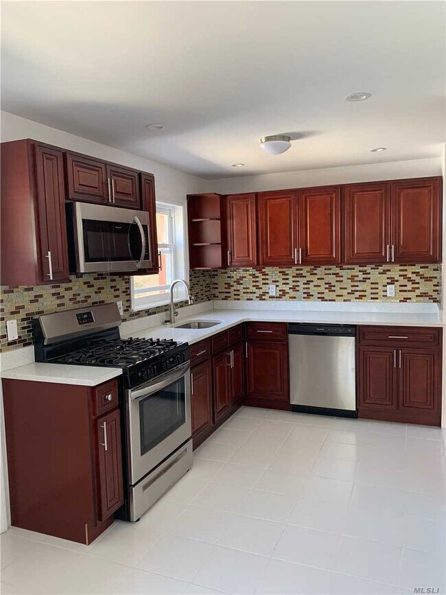 Foto del edificio - 257-05 149th Ave