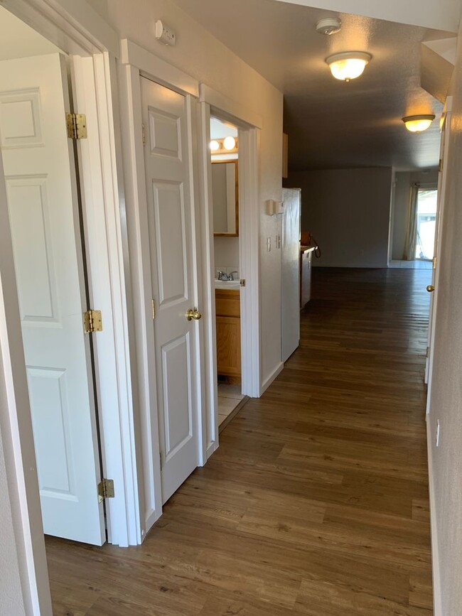 Building Photo - 2907 Duplex