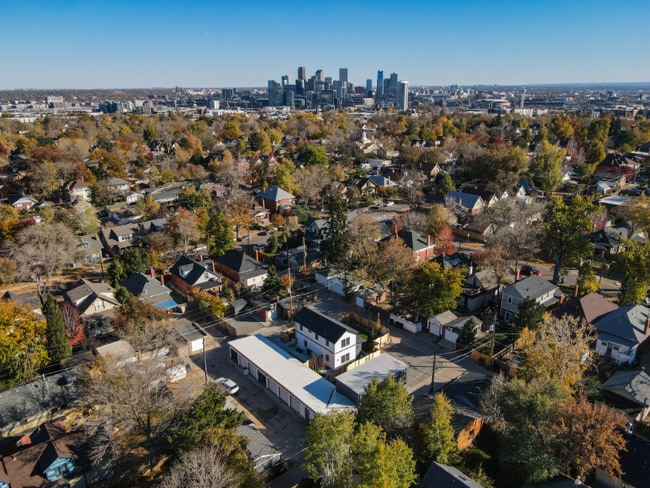 Photo - 3527 Clay St House