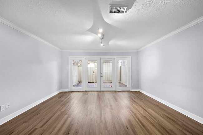 Building Photo - 2160 Winrock Blvd