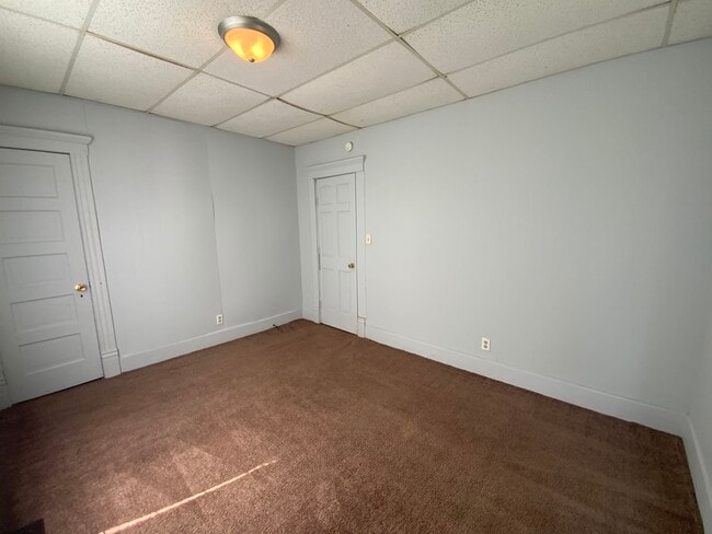 Building Photo - 622 Chandler St