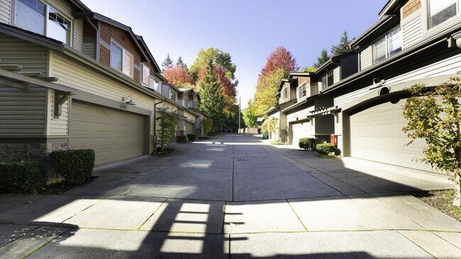 Foto del edificio - 3 bedroom in Kirkland WA 98033