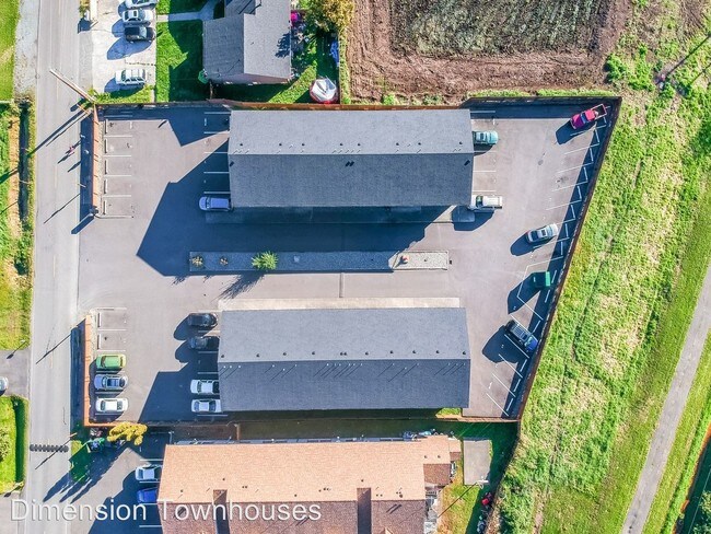 Building Photo - 112 Tacoma Blvd S