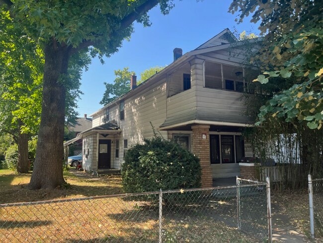 Building Photo - 1780 W 52nd St