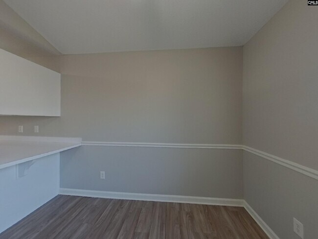 Foto del edificio - 4 Sweetberry Ct