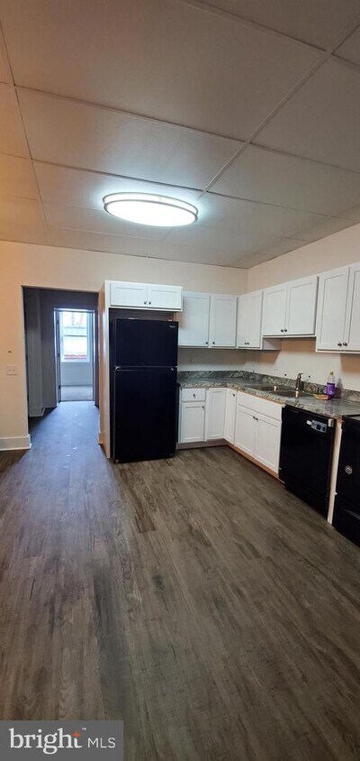 Primary Photo - 13274 Monterey Ln