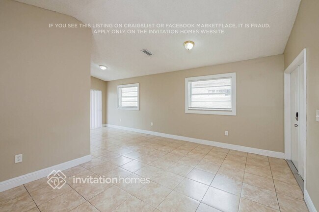 Foto del edificio - 7550 W 30th Ave