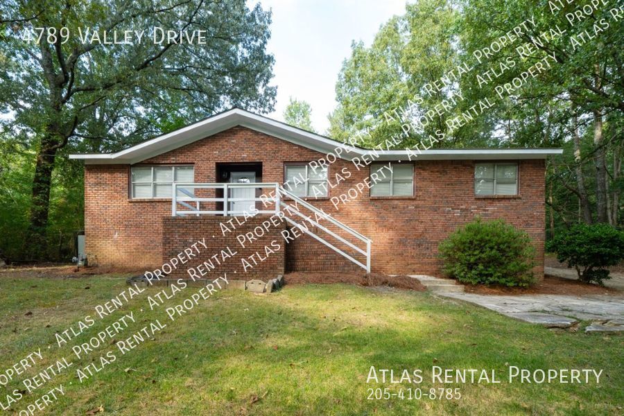 Primary Photo - 4789 Valley Drive Irondale, AL 35210