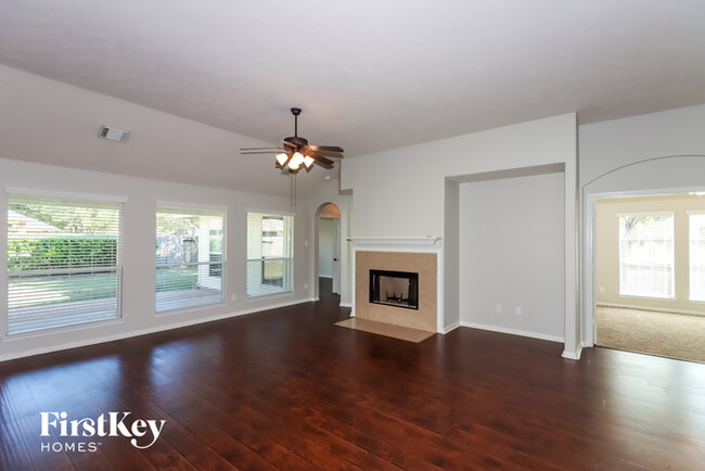 Building Photo - 5135 Jacobs Landing Ln