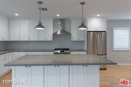 Building Photo - 11217 Rudman Dr