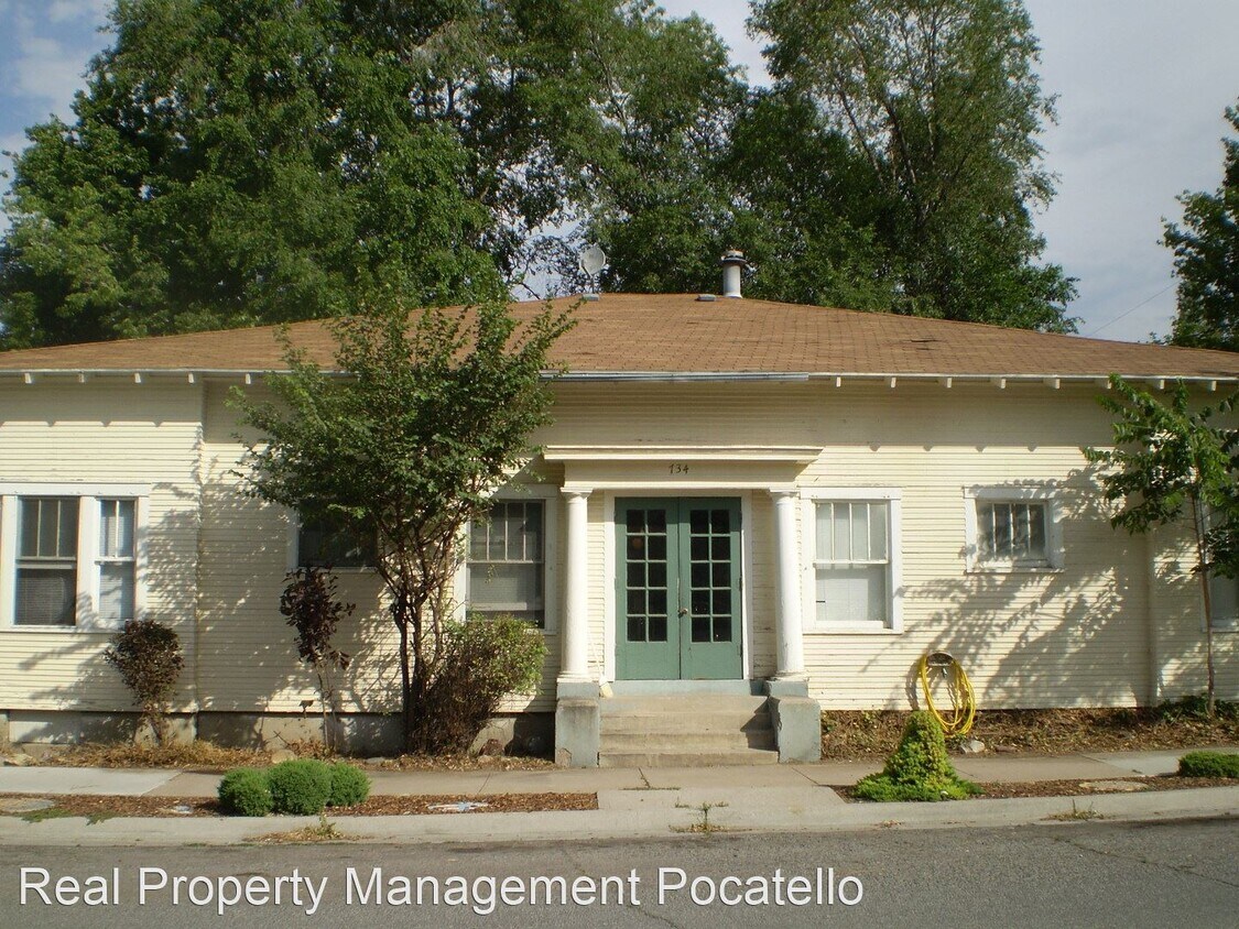 Foto principal - 734 E Halliday St