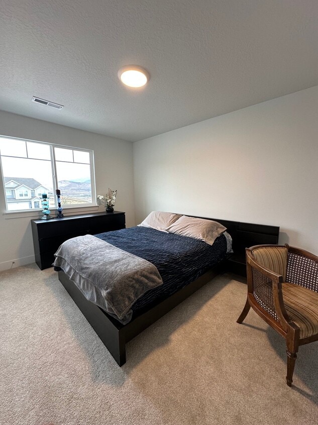 Building Photo - 603 Salvia Dr