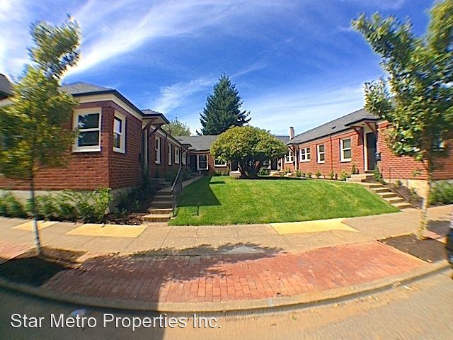 Primary Photo - 6345 N Albina Ave