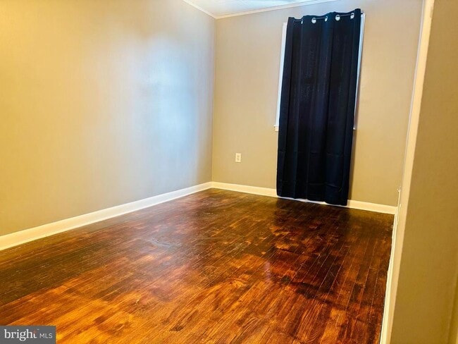 Foto del edificio - 2111 Vailthorn Rd