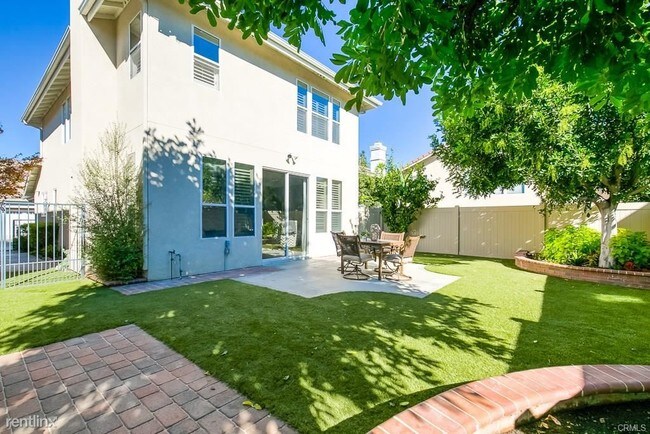 Foto del edificio - 122 Cottage Ln