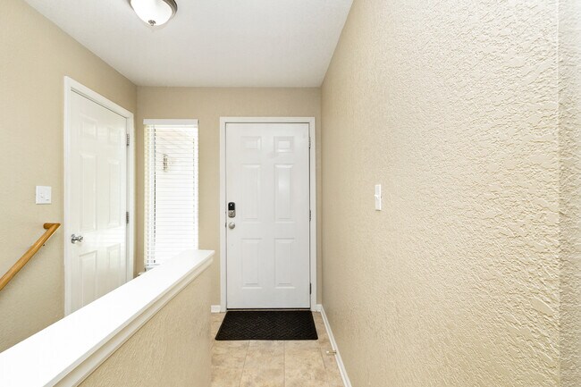 Building Photo - 1401 Sundance Dr