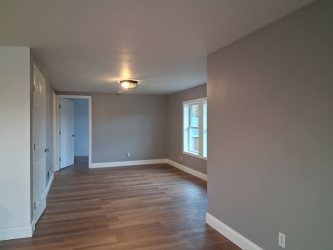 Foto del edificio - 17 Dickey Ln