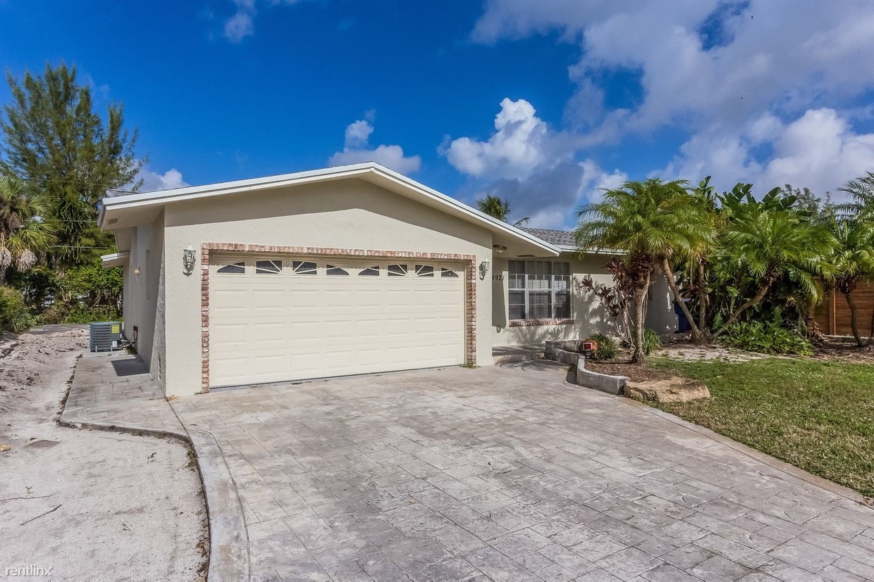 Primary Photo - 3 br, 2 bath House - 4941 NW 76th Pl