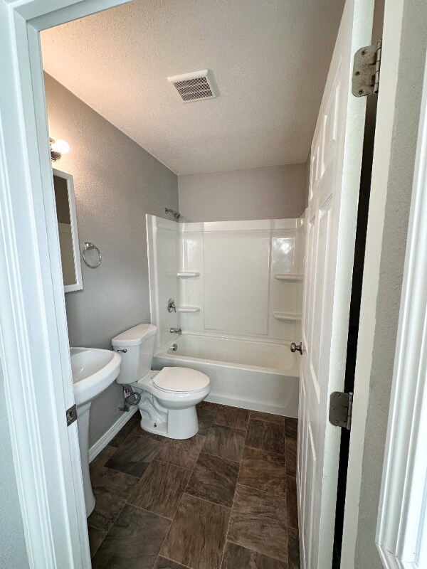 Foto del edificio - 1209 E 6th St