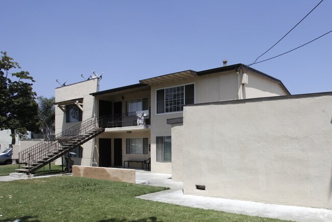 Building Photo - 626 N Anna Dr