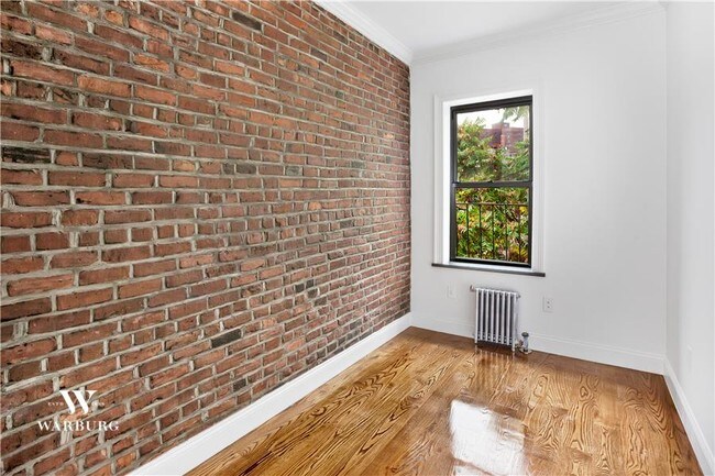 Foto del edificio - 93 Madison St