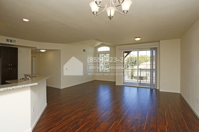 Building Photo - 15675 Milan Ln