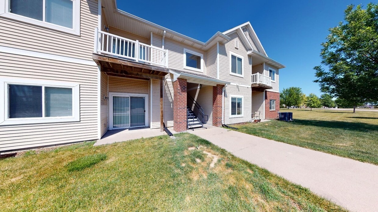 Foto principal - Fantastic condo in Ankeny-6mo Lease Option